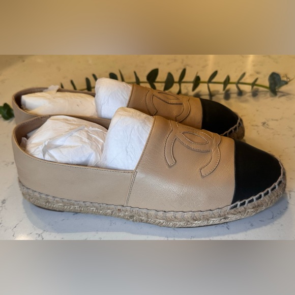 Chanel espadrilles - Picture 3 of 4